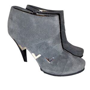 Naughty Monkey Gray Suede Silver Tipped Heeled Ankle Booties - 8